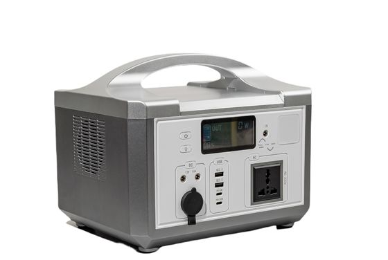 IP65 Fornecedor de energia portátil LifePO4 600WH Bateria Potência de saída até 1200W Gerador de energia solar para acampamento / uso doméstico