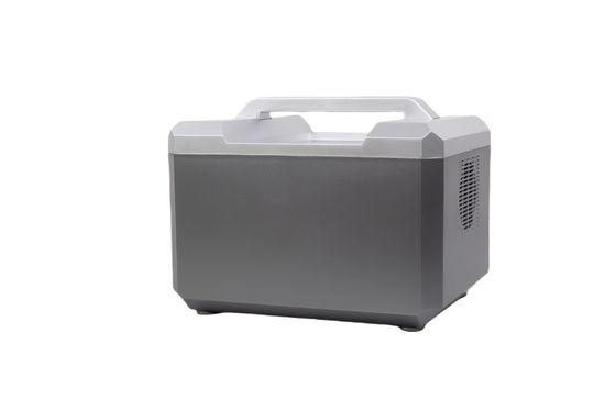 Silver Shell Ultra Output Power 600W EU Adaptador Banco de energia de carregamento com ecrã LCD Para acampar RV ao ar livre