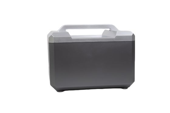 Silver Shell Ultra Output Power 600W EU Adaptador Banco de energia de carregamento com ecrã LCD Para acampar RV ao ar livre