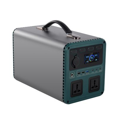 Alta eficiência AC 4 * 220V / 110V Bateria recarregável Lifepo4 com Bluetooth Wi-Fi Gerador de energia portátil para RV Camping