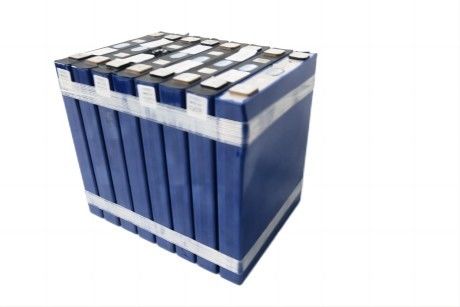 Bateria de fosfato de ferro de lítio de alta potência 3,2 V 202AH à prova d'água sem efeito de memória incorporada BMS para equipamentos de medição